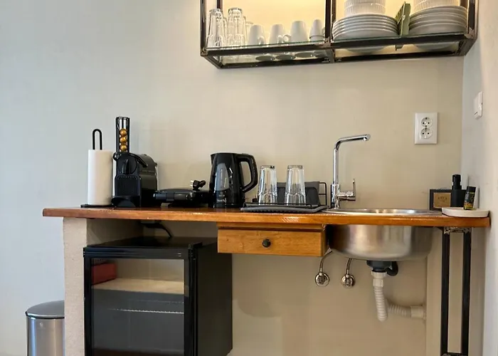 Stoneview Iii Апартаменты